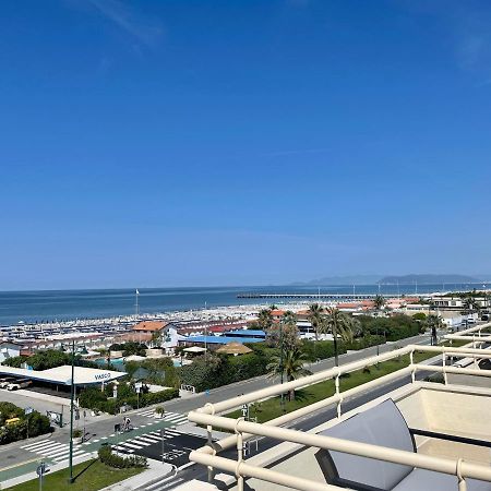 Hotel Atlantico Forte dei Marmi Zewnętrze zdjęcie